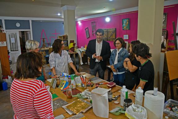 Imaxe da nova:A Xunta destaca en Ourense o papel da divulgación dos oficios para a posta en valor da artesanía