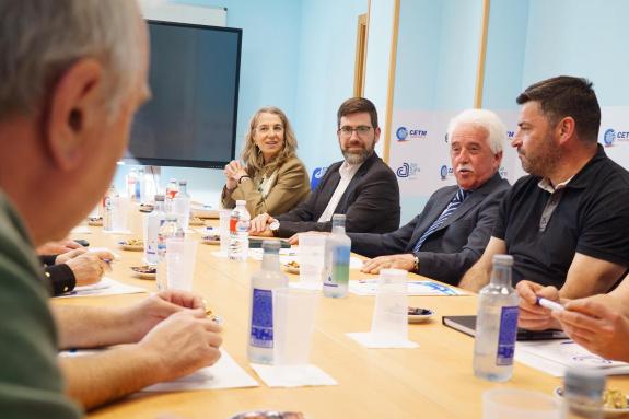 Imaxe da nova:A Xunta destaca a súa aposta por conectar formación para o emprego e incentivos á contratación en beneficio de sectores como o do t...