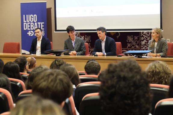 Imaxe da nova:Máis de 200 estudantes de toda Galicia amosan a súa capacidade de oratoria e debate en Lugo co apoio da Xunta