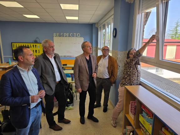 Imaxe da nova:A Xunta destaca as vantaxes das obras de rehabilitación no CEIP plurilingüe San Clemente de César cun investimento de máis de 440.0...