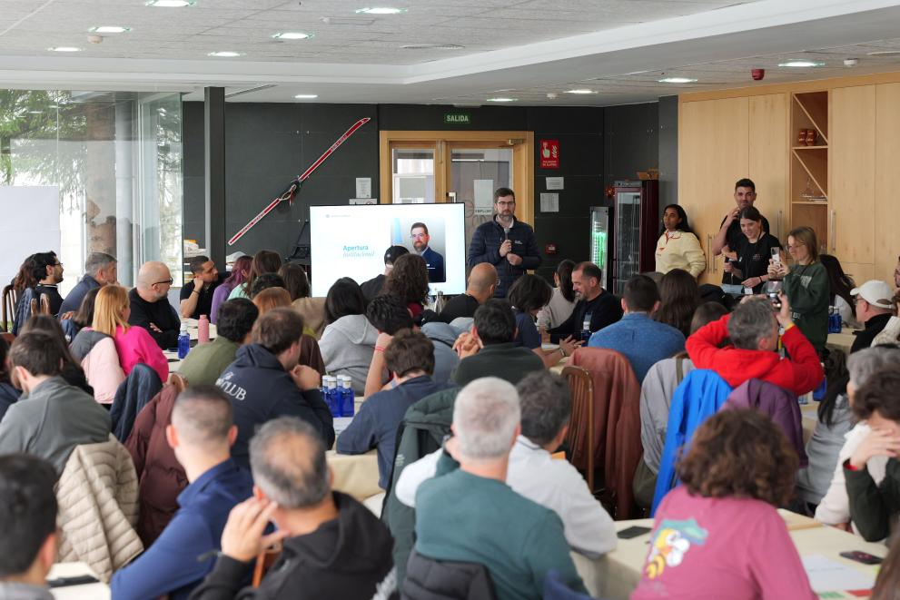 Imaxe 1 de 2 asociada á nova