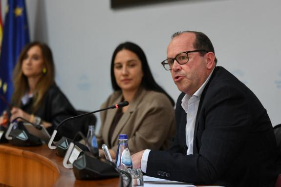 Imagen de la noticia:La Xunta destaca los más de 118 M€ invertidos en los últimos 10 años en Sogama para mejorar la gestión de los residuos domés...