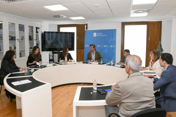 Imagen de la noticia:La Xunta se reúne con la Diputación de Lugo para abordar sus aportaciones a la reforma de la Ley de administración local de ...