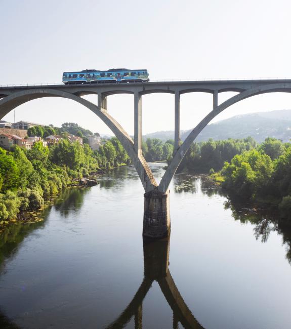 Imagen de la noticia:Abren a la venta los Trenes Turísticos de las Rutas de los Faros, Monterrei, Ribeira Sacra y O Ribeiro-Rías Baixas