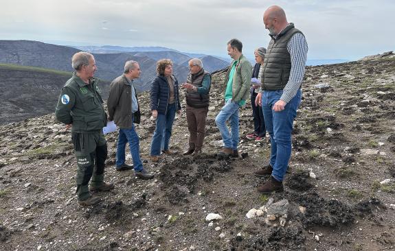 Imagen de la noticia:A Xunta avanza na recuperación de zonas afectadas polos lumes con accións de mellora de infraestruturas e restauración hidro...
