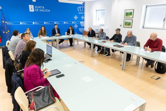 Imagen de la noticia:La Xunta convoca la primera mesa de trabajo con el Diálogo Social para avanzar en la elaboración del nuevo Plan sectorial eó...