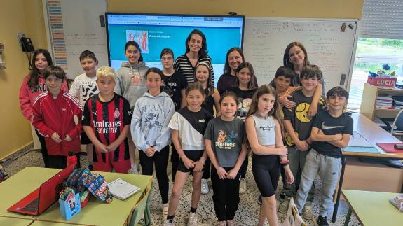 Imaxe da nova:A Xunta destaca a aposta do Colexio de Tarrío, en Culleredo, pola aprendizaxe das linguas estranxeiras e a participación en proxect...