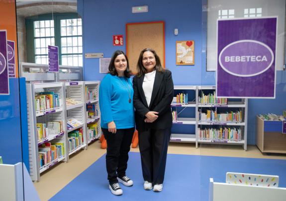 Imagen de la noticia:Ana Ortiz anima a la ciudadanía a participar en las actividades de la biblioteca Juan Compañel de Vigo con motivo del Día de...