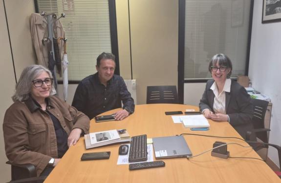 Imaxe da nova:Mar e Algacari avanzan na posta en valor e recuperación da carpintería de Ribeira