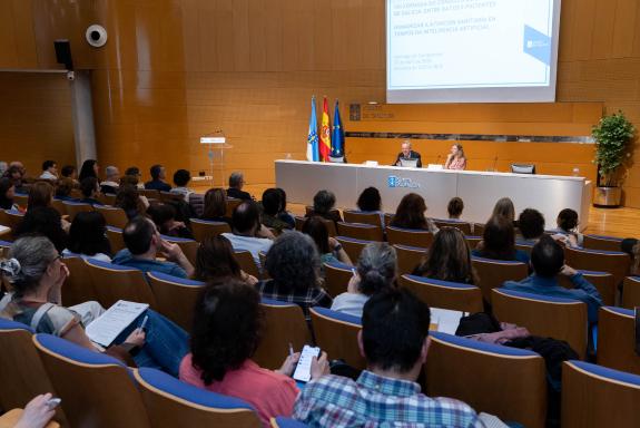 Imagen de la noticia:Gómez Caamaño destaca la contribución del Consejo de Bioética a que Galicia sea referente en protección de datos y uso respo...