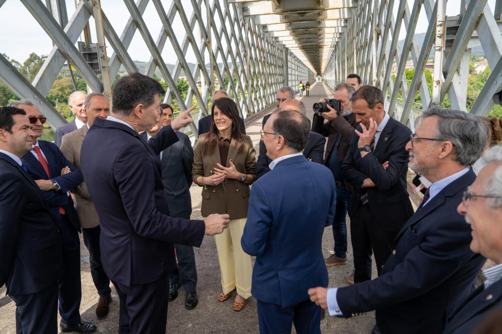 Imaxe 3 de 5 asociada á nova