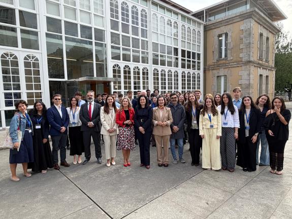 Imagen de la noticia:Martina Aneiros participa en la apertura del primer Atlantic Moot Court
