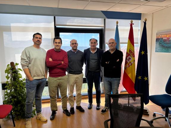 Imaxe da nova:Mar e ‘A Ostreira’ exploran posibles vías para impulsar a competitividade do sector marítimo-pesqueiro