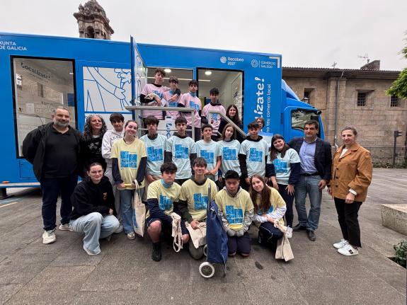 Imaxe da nova:A Xunta promove en Santiago a conexión entre a mocidade e o comercio local a través das xincanas lúdico-educativas da campaña ‘Loca...