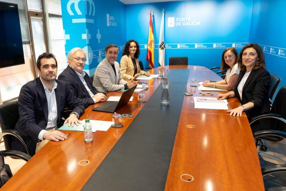 Imagen de la noticia:La Xunta y el sector de la construcción evalúan vías de colaboración para la gestión sostenible de los residuos