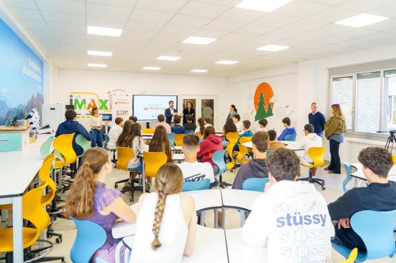 Imaxe da nova:A Xunta conciencia as novas xeracións en Vigo sobre a elección profesional sen prexuízos de xénero con exemplos do sector metalmecá...