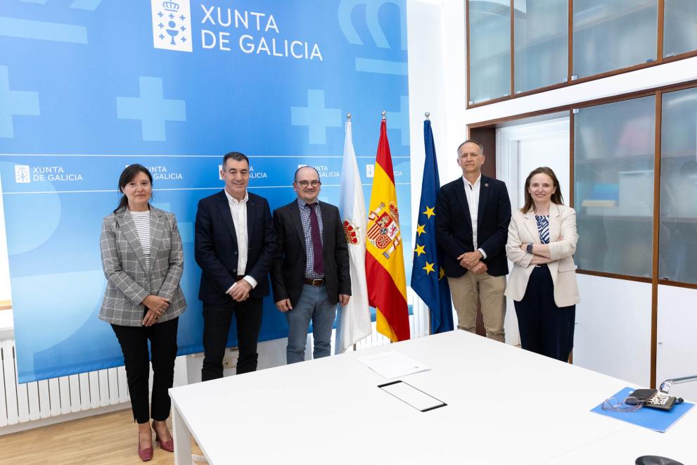 Imaxe 4 de 5 asociada á nova