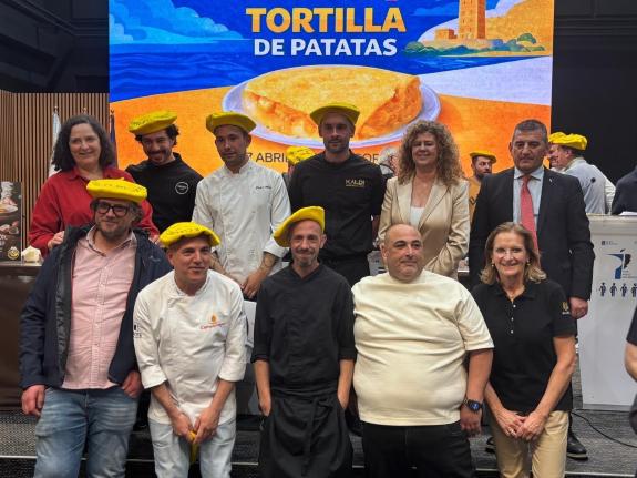 Imagen de la noticia:Belén do Campo participa en la entrega de premios del II Campeonato de Galicia de Tortilla de Patatas Profesional