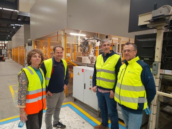 Imagen de la noticia:Medio Rural evalúa nuevas vías de colaboración público privada para impulsar el sector forestal