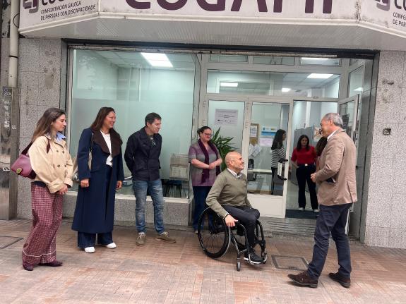 Imagen de la noticia:El Plan Integrado de Emprego de la Xunta permite la formación e inserción laboral de una centena de personas a través de la ...