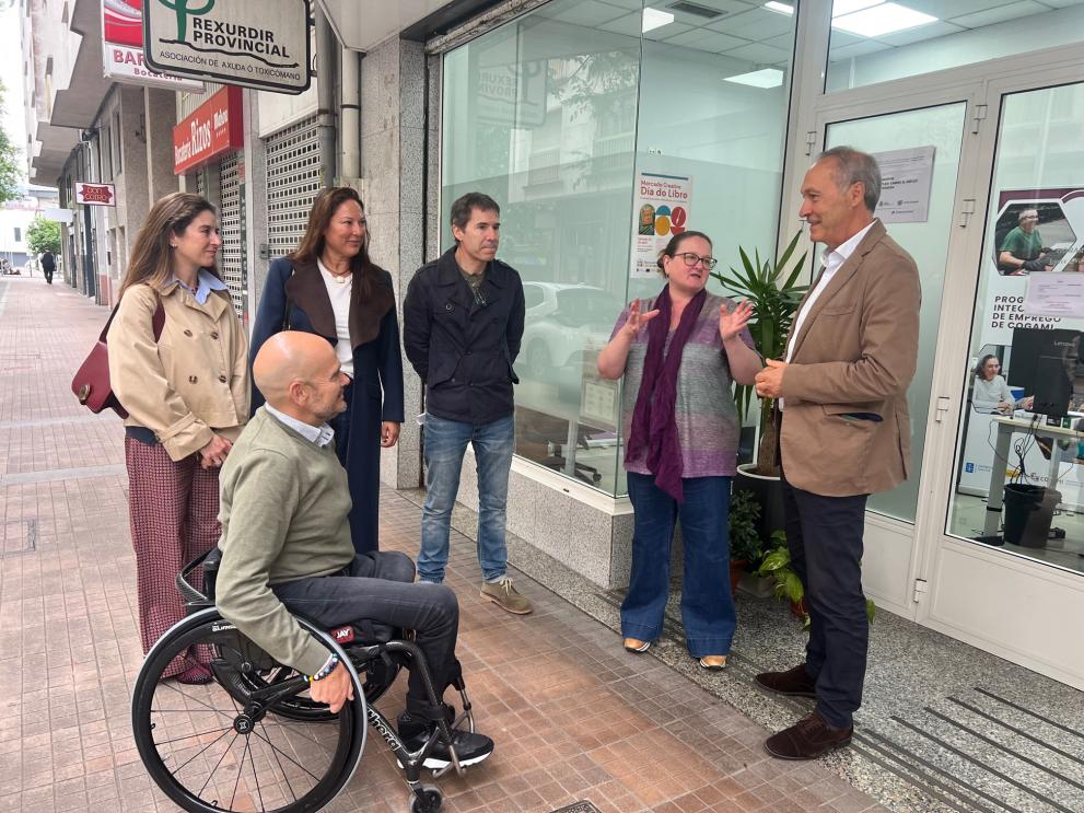 Imaxe 2 de 5 asociada á nova