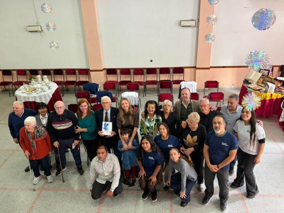 Imagen de la noticia:Fabiola García enxalza “a gran familia” que constitúen os centros galegos na Arxentina