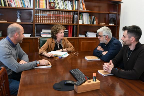 Imagen de la noticia:Medio Rural y el Clúster de la Biomasa de Galicia evalúan vías de colaboración para mejorar el aprovechamiento de los recurs...