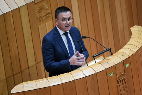 Imagen de la noticia:La Xunta aboga por reforzar la transversalidad del diálogo social para avanzar con los agentes sociales en el consenso de as...