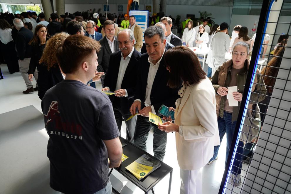 Imaxe 4 de 6 asociada á nova