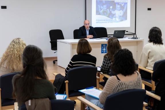 Imagen de la noticia:La Xunta apuesta por la formación continua en el ámbito de la atención a niños con problemas de desarrollo