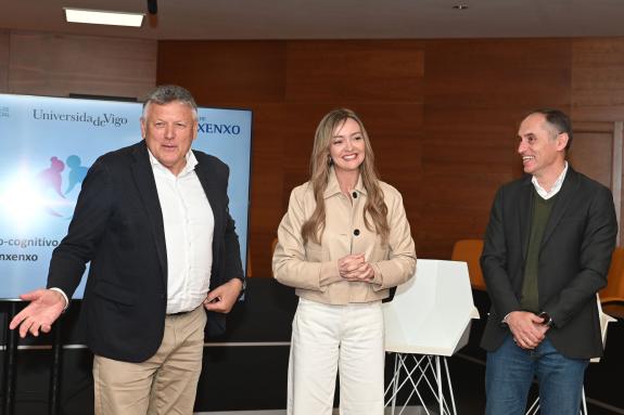 Imagen de la noticia:La Xunta colabora con el Ayuntamiento de Sanxenxo en la elaboración de un estudio pionero sobre la salud, autonomía y bienes...