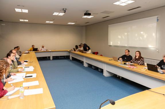 Imaxe da nova:A Xunta aborda coas organizacións sindicais na Mesa Sectorial as melloras docentes para o vindeiro curso