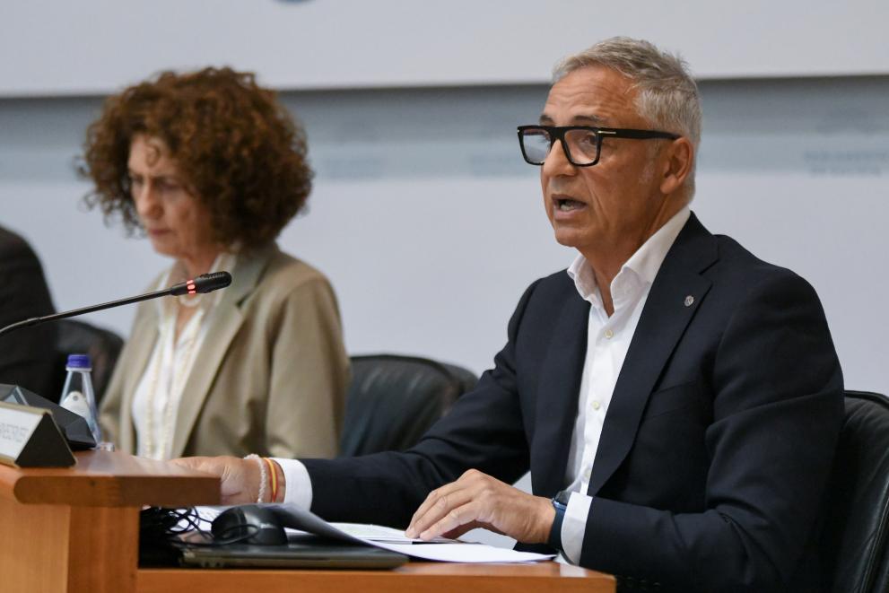 Imaxe 1 de 3 asociada á nova