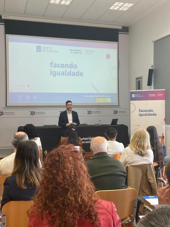 Imaxe da nova:A Xunta impulsa o campus formativo de igualdade laboral cunha nova formación en Pontevedra sobre boas prácticas na retención e atra...