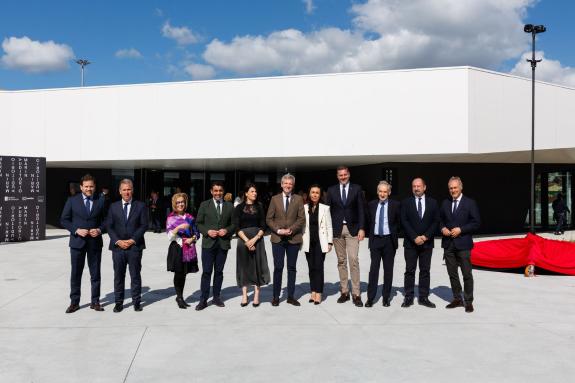 Imagen de la noticia:Rueda destaca que el nuevo auditorio de Marín ejemplifica la apuesta de la Xunta por llevar la cultura a todo el territorio