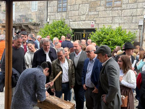 Imagen de la noticia:Xosé Merelles destaca el impulso a las fiestas tradicionales locales como herramientas para la puesta en valor del patrimoni...