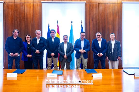 Imagen de la noticia:La Xunta pone en valor la colaboración con la Diputación de Ourense y los ayuntamientos de O Carballiño y Xinzo en la mejora...