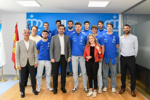 Imagen de la noticia:La Xunta celebra el regreso del Aldebarán Intasa San Sadurniño a la Superliga de voleibol