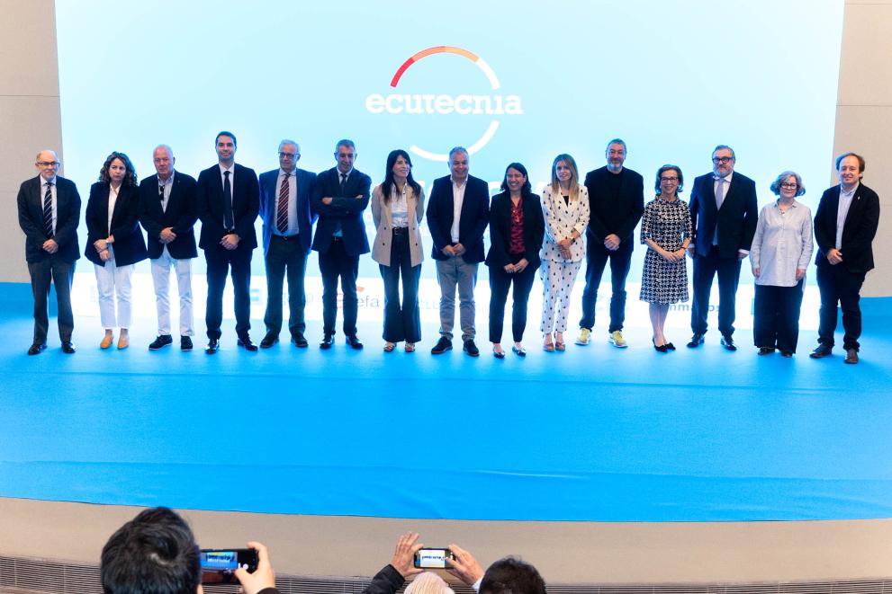 Imaxe 1 de 3 asociada á nova