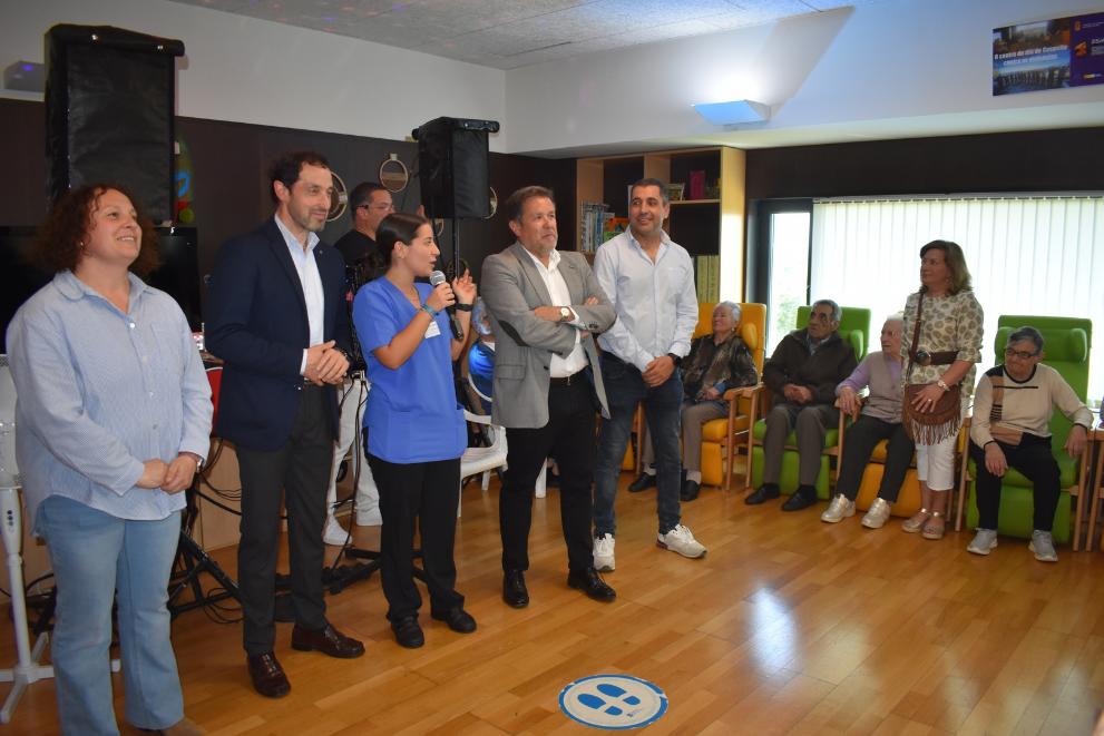 Imaxe 1 de 2 asociada á nova