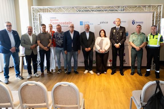 Imagen de la noticia:Turismo de Galicia apoya la celebración de la II Marcha Eurovelo Compostela como referente del cicloturismo gallego