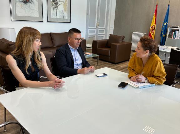 Imagen de la noticia:La Xunta reclama al Gobierno más flexibilidad en los fondos de formación para impulsar una experiencia piloto de microformac...