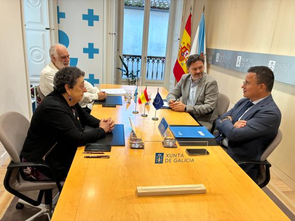 Imaxe da nova:A Xunta reforza a súa colaboración co Consello da Cultura Galega para a realización de actividades relacionadas coa emigración