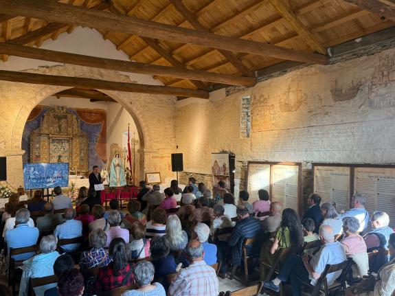 Imagen de la noticia:Román Rodríguez participa en Ribadeo en la presentación de la Fundación Sergio Villar y en la Festa das Cruces