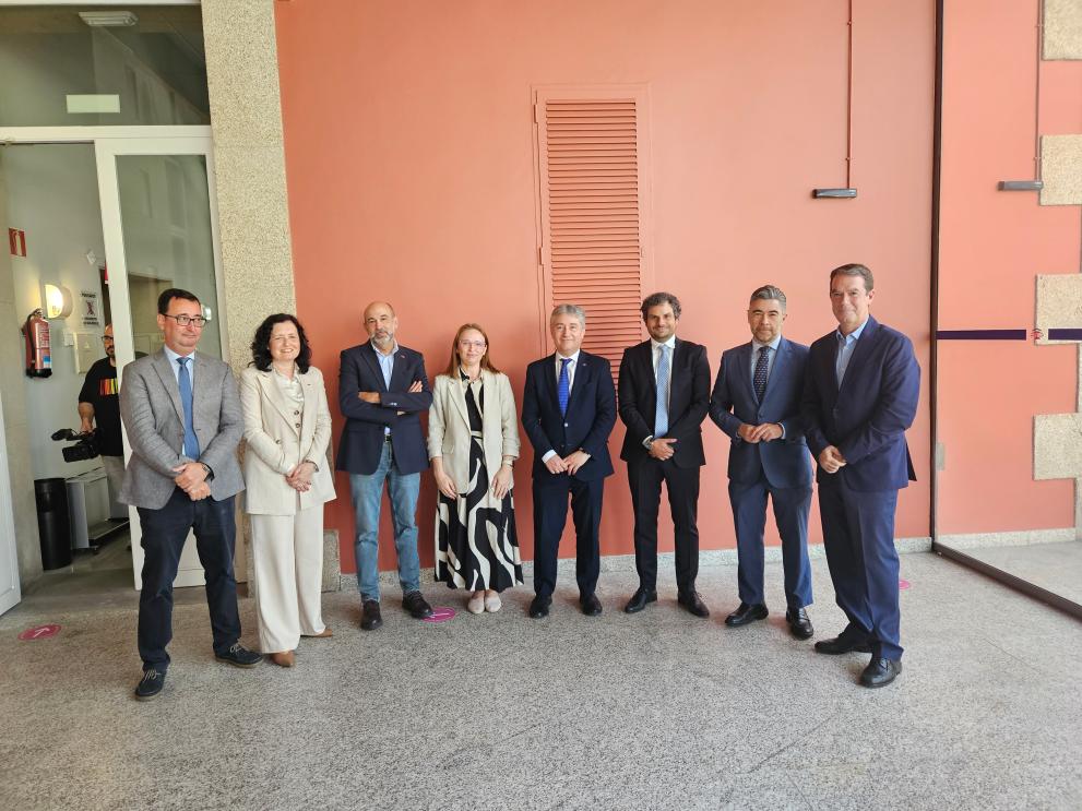 Imaxe 2 de 3 asociada á nova