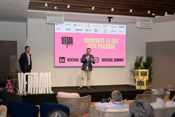 Imaxe da nova:A Xunta salienta no Vertical Summit a importancia de xerar sinerxías, fortalecer o ecosistema emprendedor e impulsar novas oportuni...