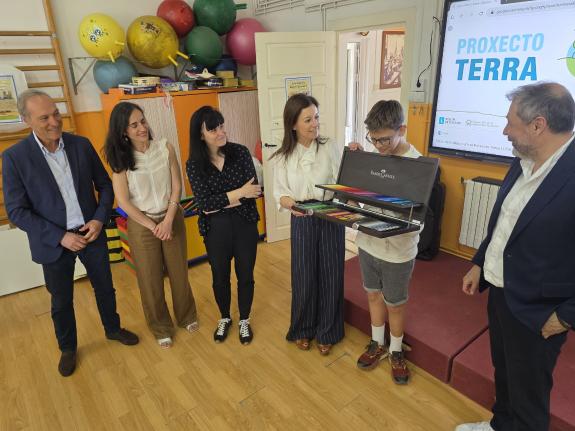 Imaxe da nova:A Xunta entrega en Vigo e Tui os premios do concurso escolar ‘Amosando e protexendo o noso territorio’ do Proxecto Terra