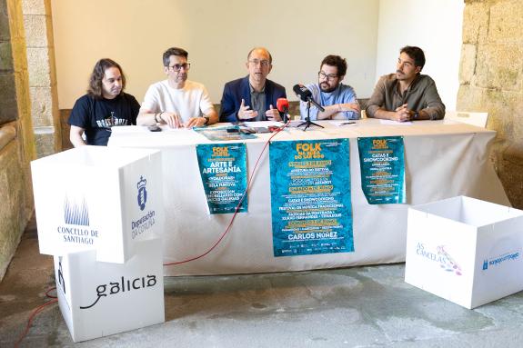 Imagen de la noticia:Anxo M. Lorenzo destaca la apuesta de la Xunta por propuestas culturales 