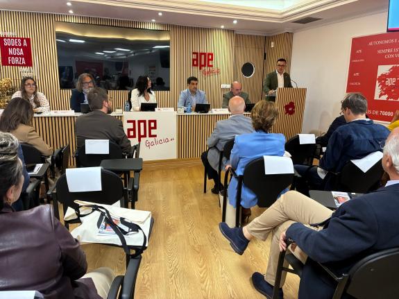 Imaxe da nova:A Xunta destaca a implicación dos comerciantes no éxito dos Bonos Activa Comercio que pecharon a 1ª edición do ano con máis de 11 M...