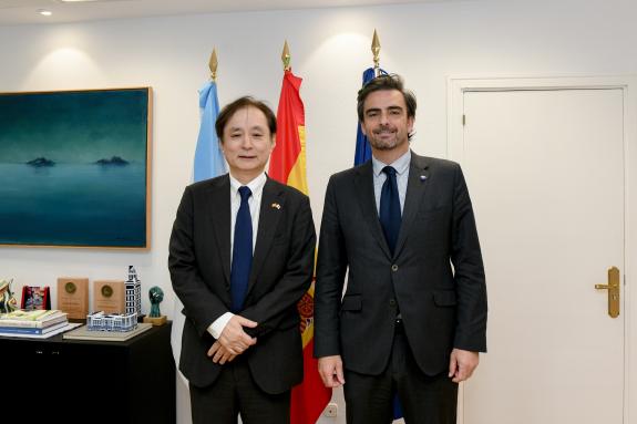Imagen de la noticia:Diego Calvo recibe al embajador del Japón, Hiroshi Yamauchi